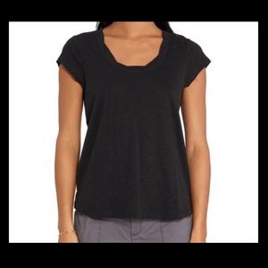 Social Standard By Sanctuarty Women's Amber Scoop Neck Black Tee